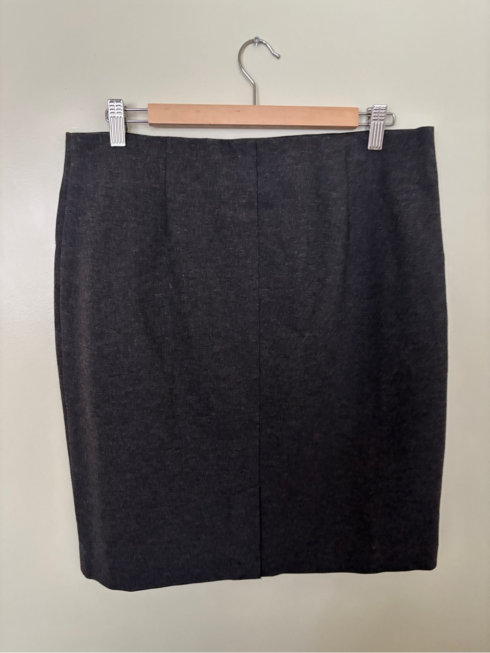 J. Jill Dark Gray Pencil Skirt